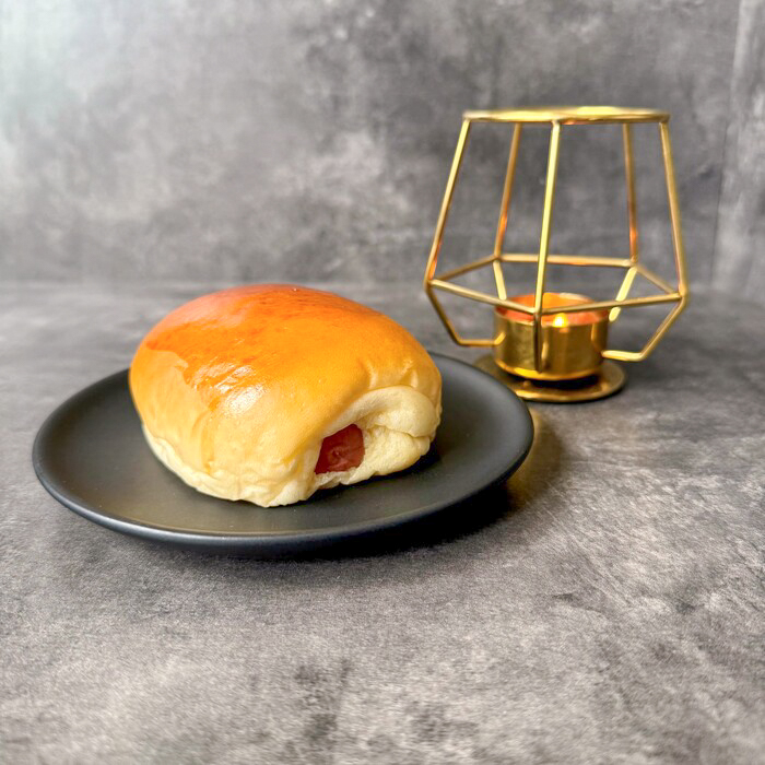 CHICKEN SAUSAGE BREAD (MIN 10 PIECES)