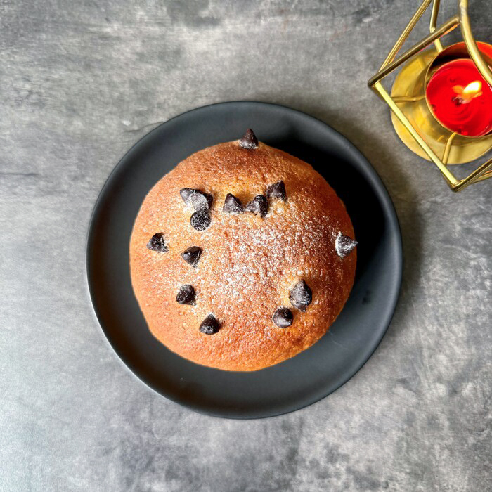 CRUSTY CHOCOLATE CHIP BREAD (MIN 10 PIECES)