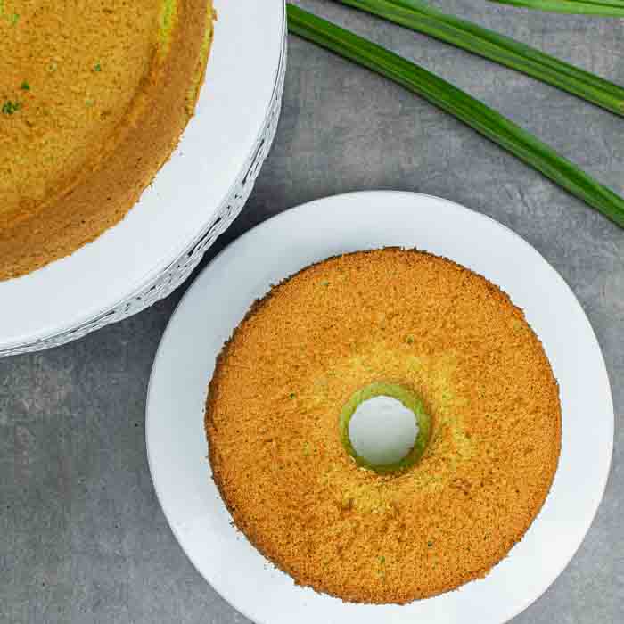 PANDAN CHIFFON (WHOLE CAKE)