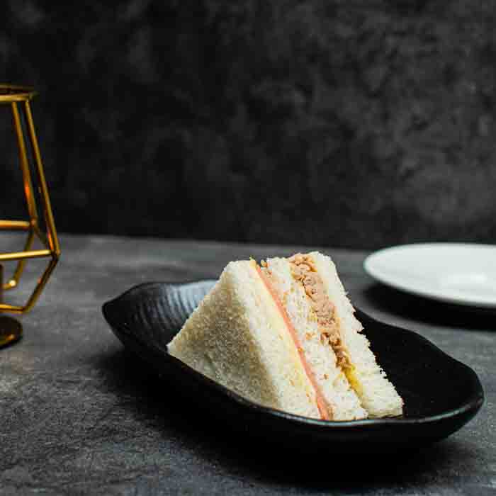 SANDWICH (MIN 10 PIECES)