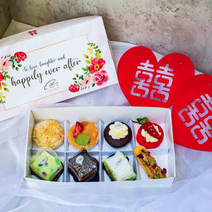 WEDDING CAKE GIFT BOX (MIN 10 BOXES)